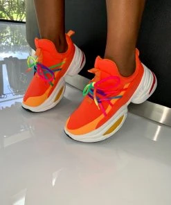 SHOP SO REAL Orange Brust Trainers ????