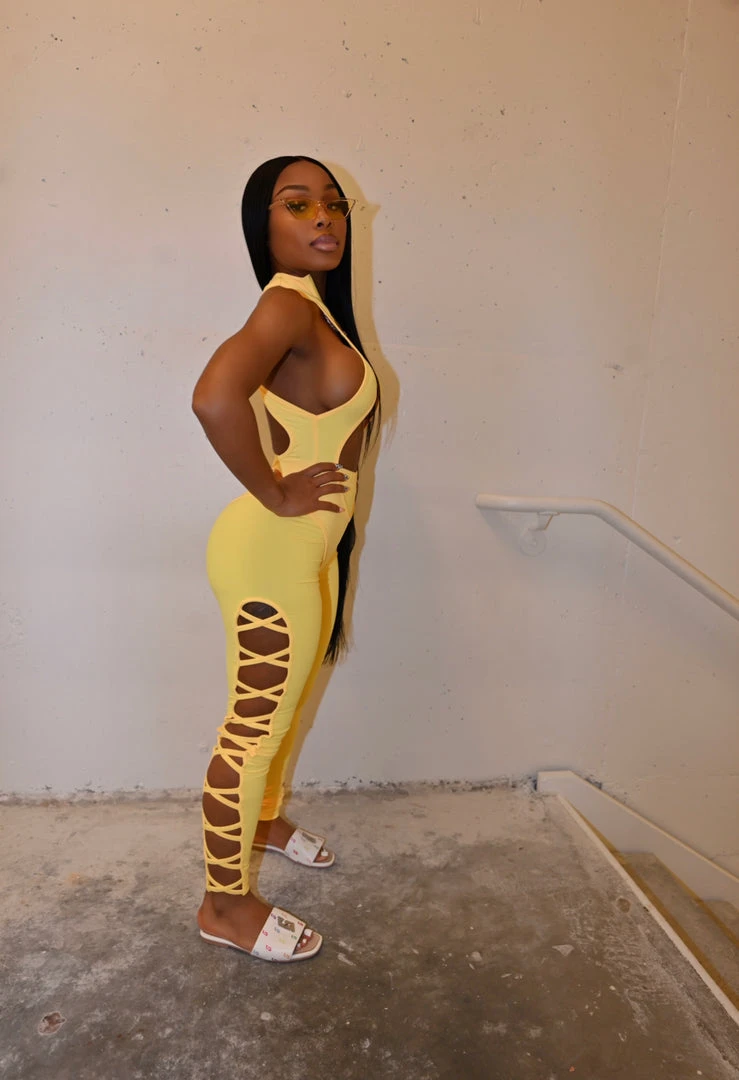 SHOP SO REAL Sets Explicit Set 6 SHOP SO REAL Sets Explicit Set