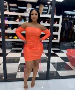 SHOP SO REAL Dresses Scrunchie Dress