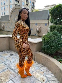 SHOP SO REAL Footwear Elle Woods Velour Boot