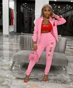 SHOP SO REAL Sets Strikers Set