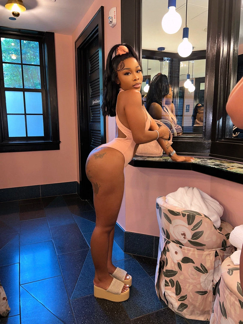 SHOP SO REAL Sets Explicit Set 15 SHOP SO REAL Sets Explicit Set